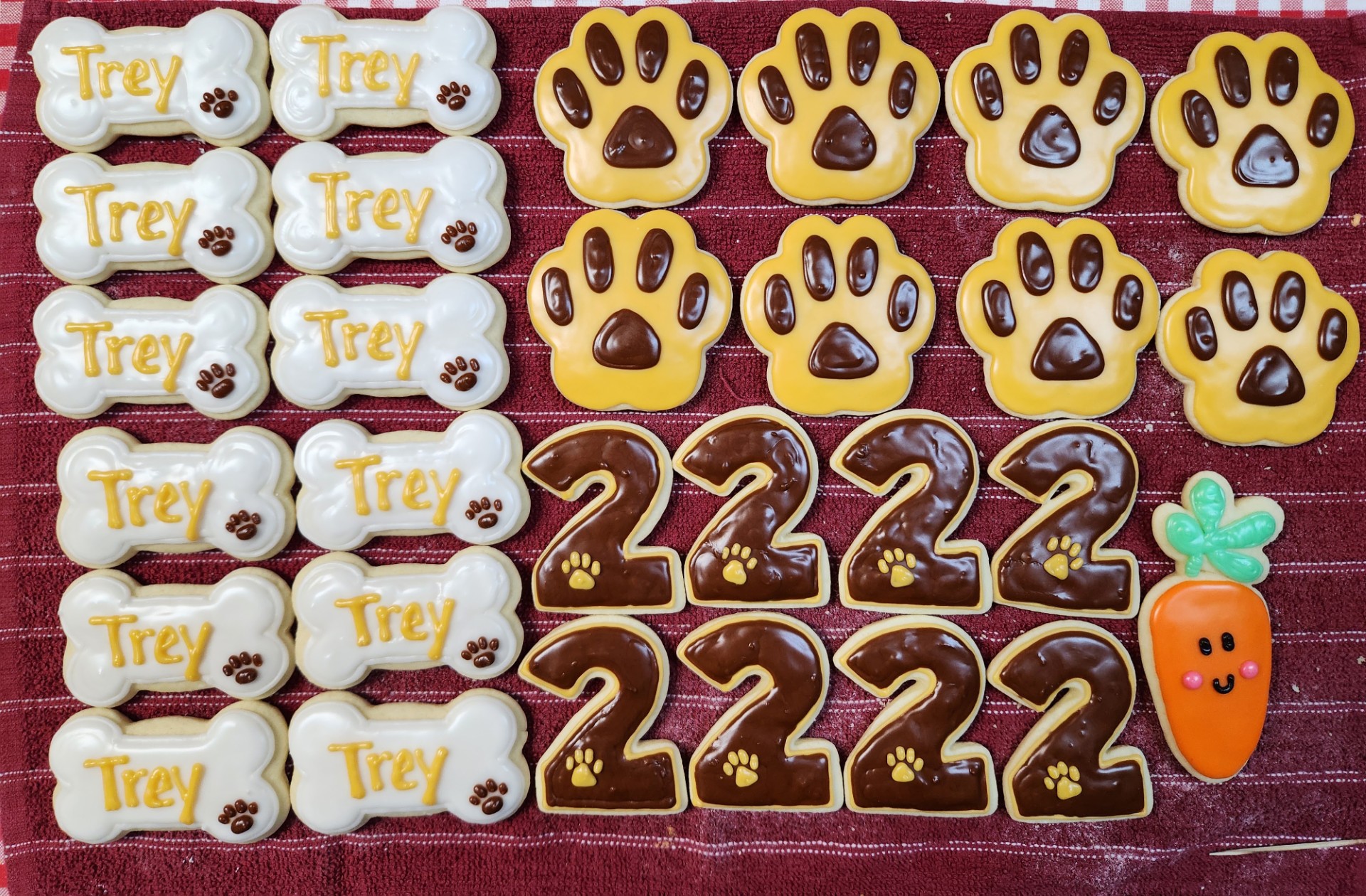 Personalized dog birthday cookies