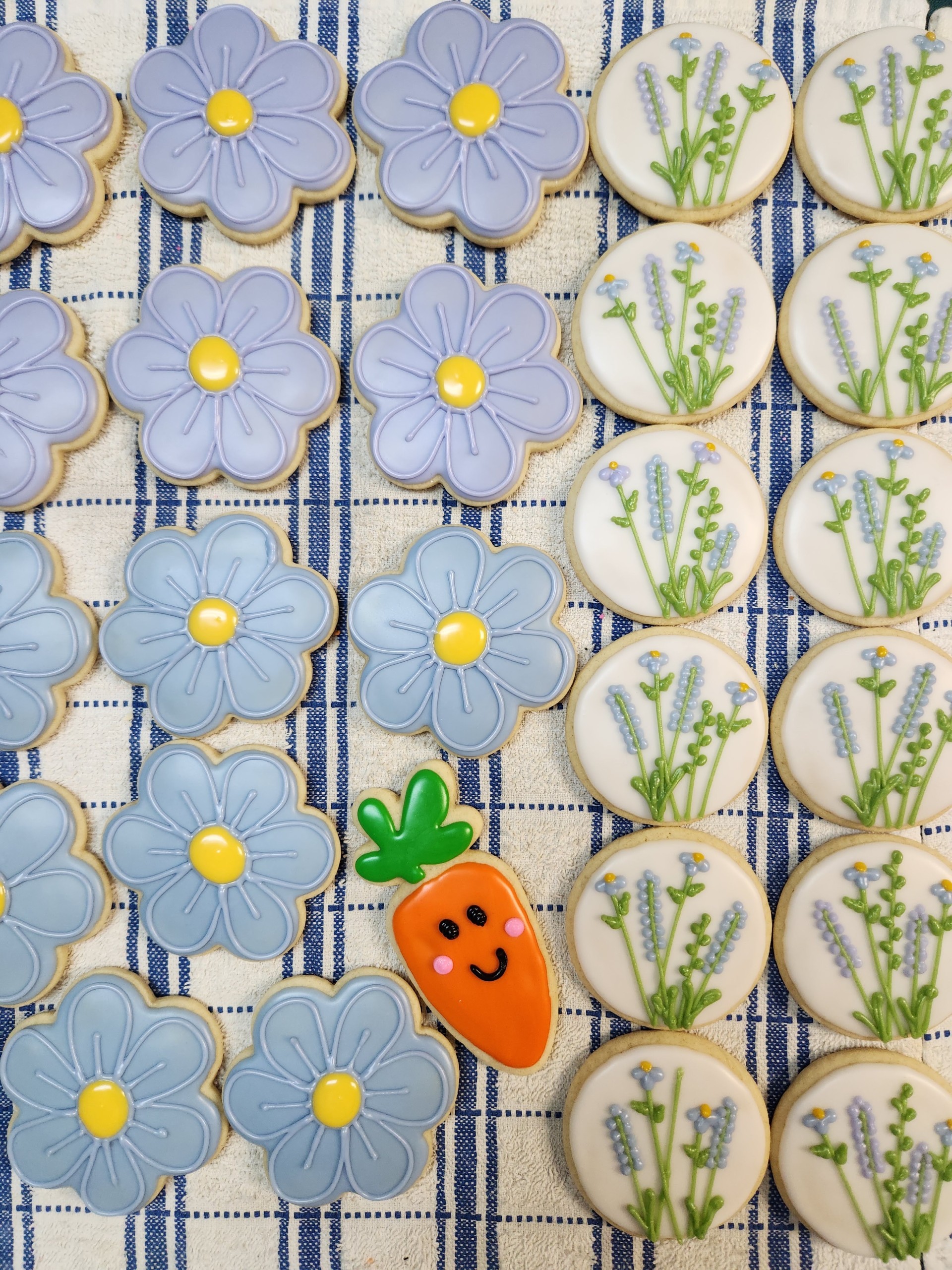 Blue and white floral decorated cookies